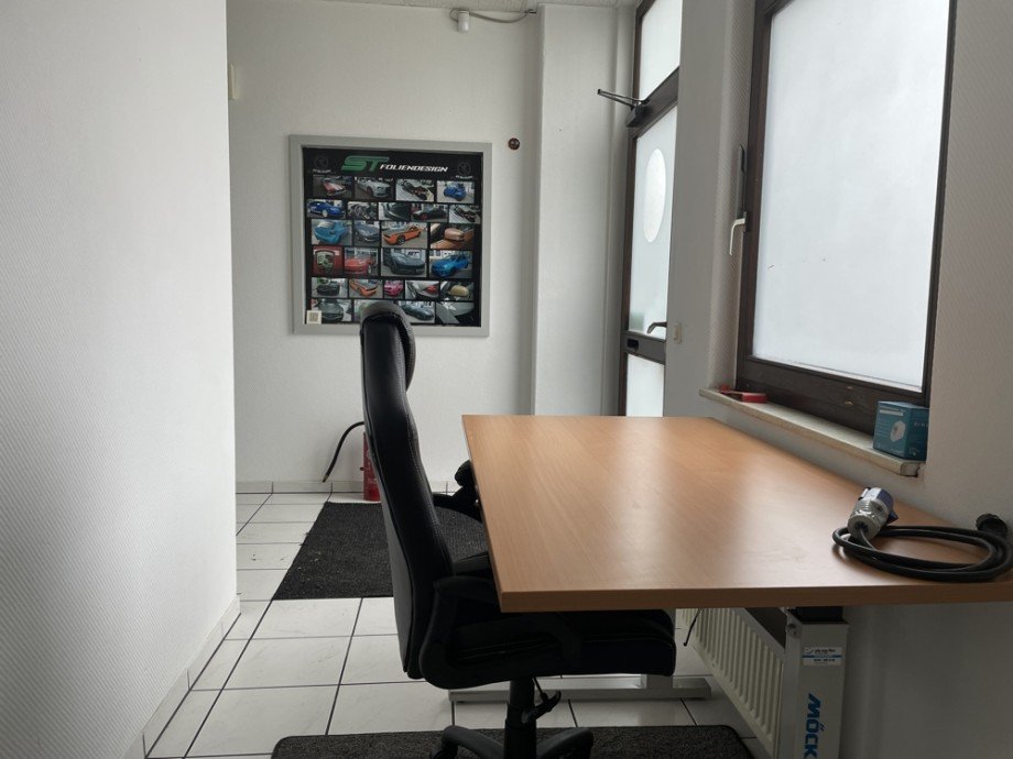 Flur Halle / Lager / Produktion Moers