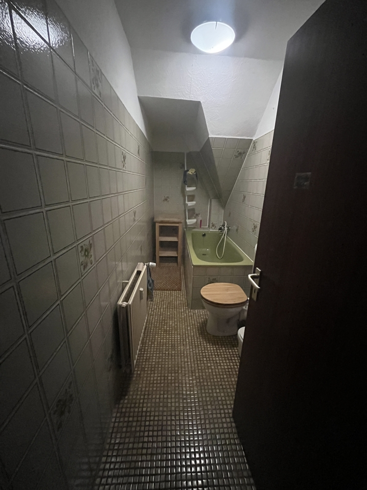 Bad Dachgeschosswohnung Herne