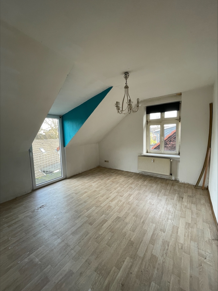 Wohnzimmer Bochum Etagenwohnung WBS-Pflicht: Gem�tliche 3-Zimmer-Wohnung sucht Nachmieter!