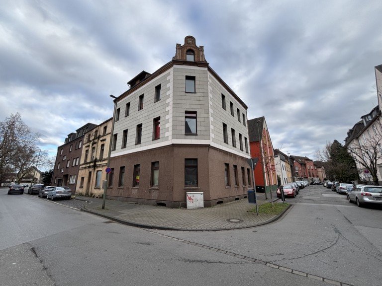 Mehrfamilienhaus Duisburg Mehrfamilienhaus Kapitalanlage mit Faktor 8 - Mehrfamilienhaus mit 6 Wohneinheiten und Entwicklungspotenzial