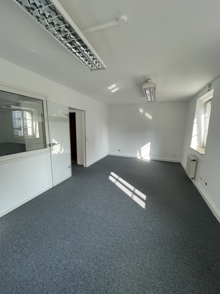 B�roraum 2 B�rofl�che Moers