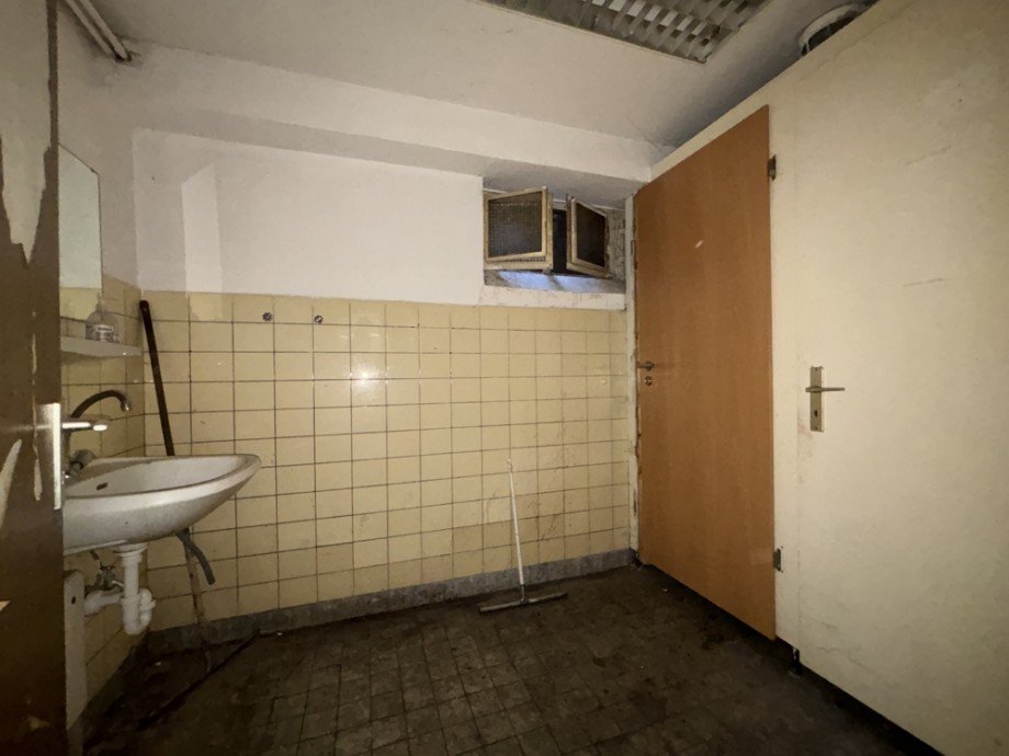 Sanit�ranlagen Einzelhandelsladen Moers