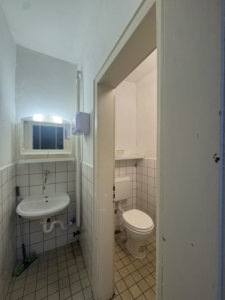 WC Ladenlokal Nettetal