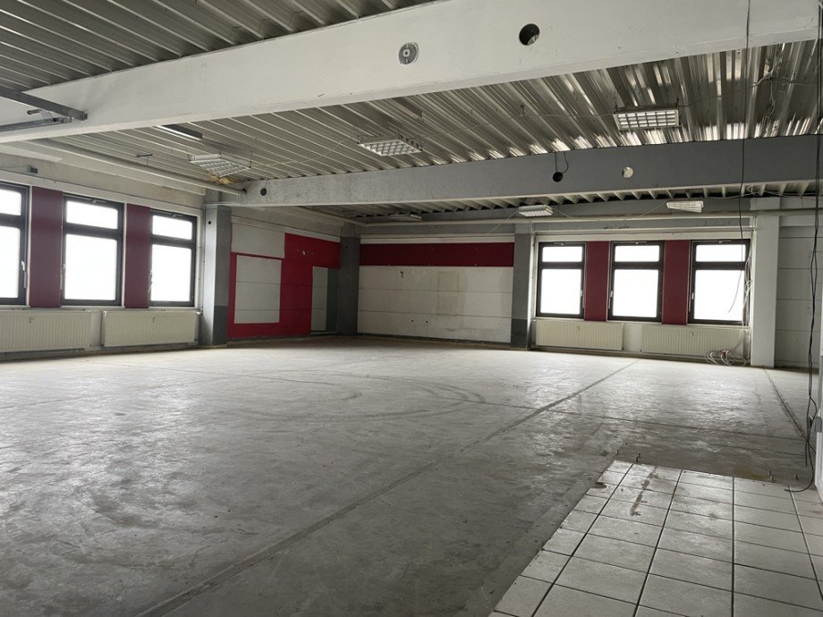 IHallenfl�che Halle Moers