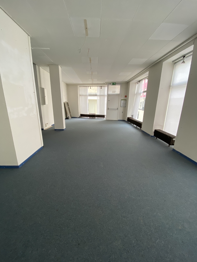 Gewerbefl�che Menden B�rofl�che Menden: 3 Kaltmieten frei! Helle B�ror�ume in zentraler Innenstadtlage!