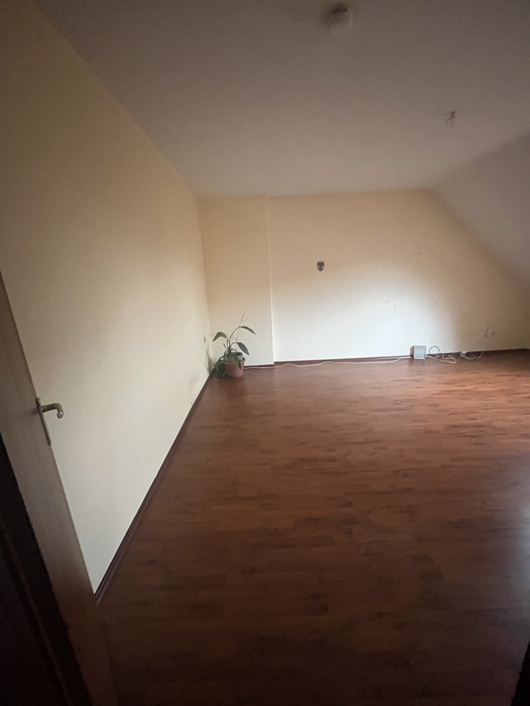 Wohn- und Schlafzimmer Dachgeschosswohnung Herne