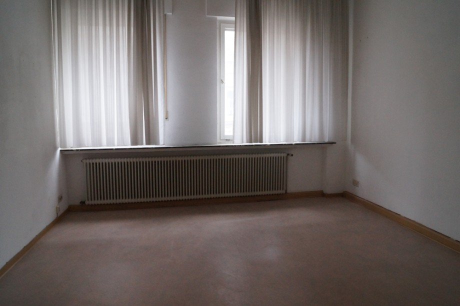 DSC08063 B�rofl�che Menden